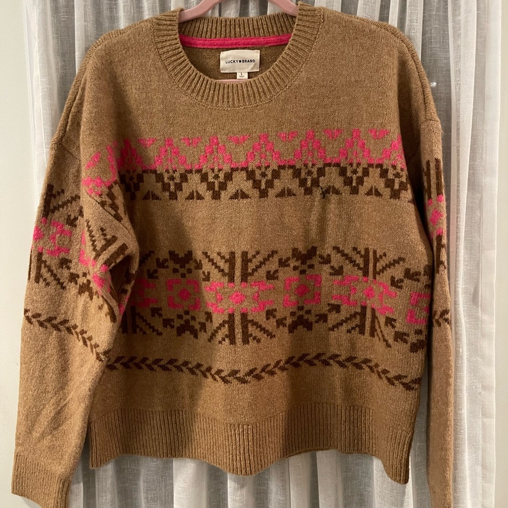 Lucky Brand Tan and Pink Geometric Sweater